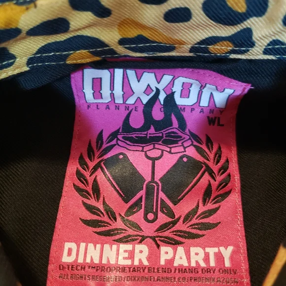 NWT DIXXON Women's Large Dinner Party Flannel  Leopard Print Trim Pearl Snap - Picture 4 of 12
